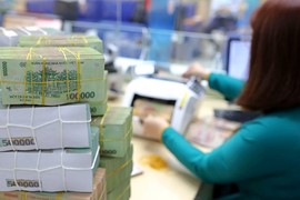 Dự báo lợi nhuận ngành ngân hàng giảm tốc, xử lý nợ xấu tiếp tục gặp khó