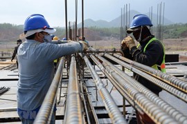 Giá thép ngày 23/7: Giữ giá phiên cuối tuần