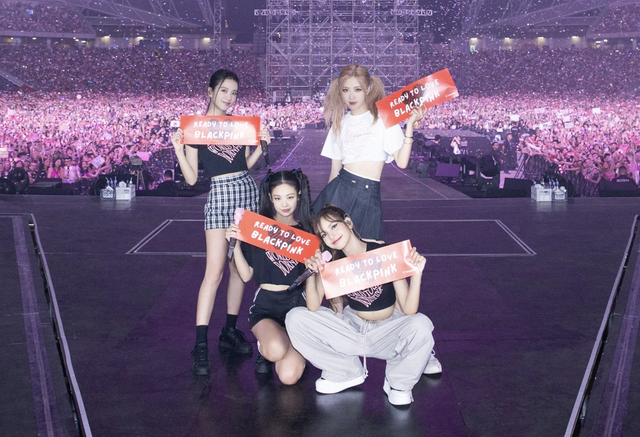 Phe ve BlackPink "khoc thet", gia nao cung ban ma khong nguoi mua phe vé BlackPink