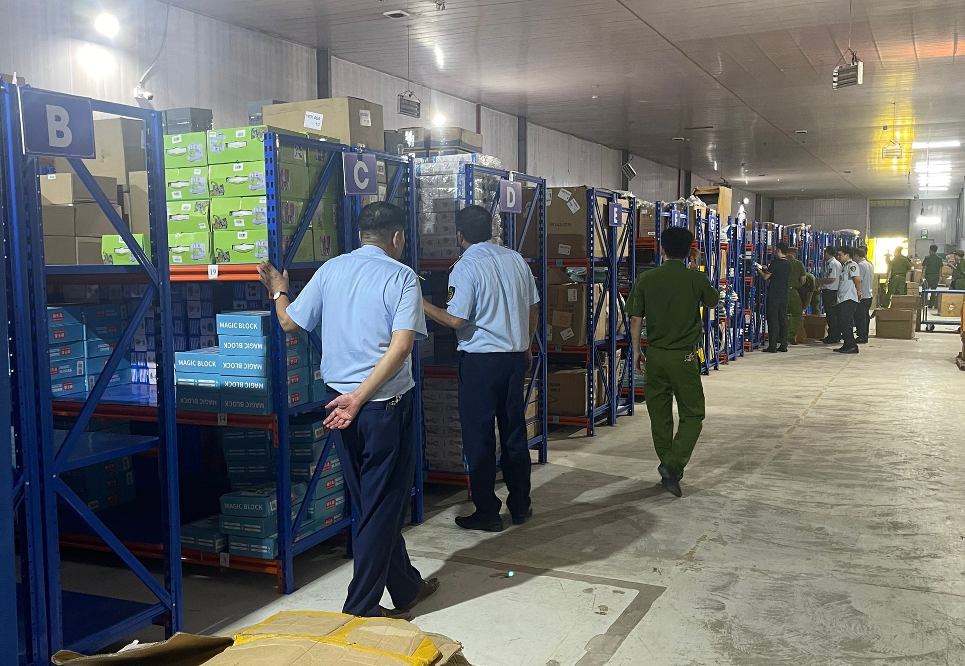 Bắc Ninh: Tịch thu gần 23.000 sản phẩm hàng hoá nhập lậu trị giá trên 5 tỷ đồng