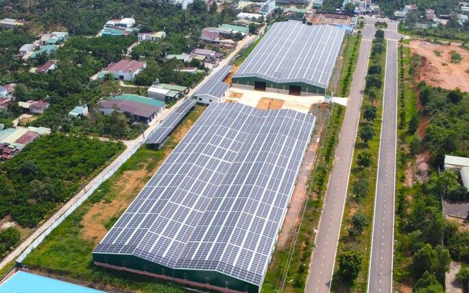 Lâm Đồng: Dừng mua điện, buộc tháo gỡ các hệ thống điện mặt trời không đúng quy định