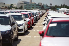 Người Việt chi hơn 1,6 tỷ USD nhập khẩu ô tô nửa đầu năm 2023
