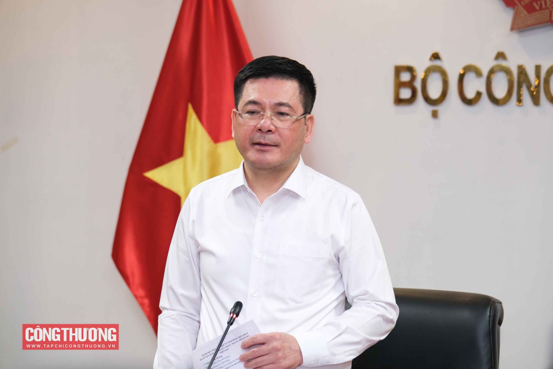 Bộ trưởng Bộ Công Thương yêu cầu EVN/EVNNPT khẩn trương hoàn tất hồ sơ để trình phê duyệt chủ trương đầu tư dự án trong tháng 8/2023 và phê duyệt dự án trong tháng 9/2023
