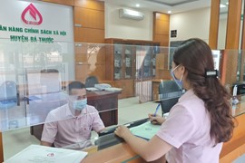 Lãi suất ngân hàng thương mại cao, người dân "chăm" vay vốn chính sách