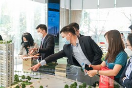 VARs: Giao dịch quyền sử dụng đất qua sàn có nhiều lợi ích nhưng cần cẩn trọng