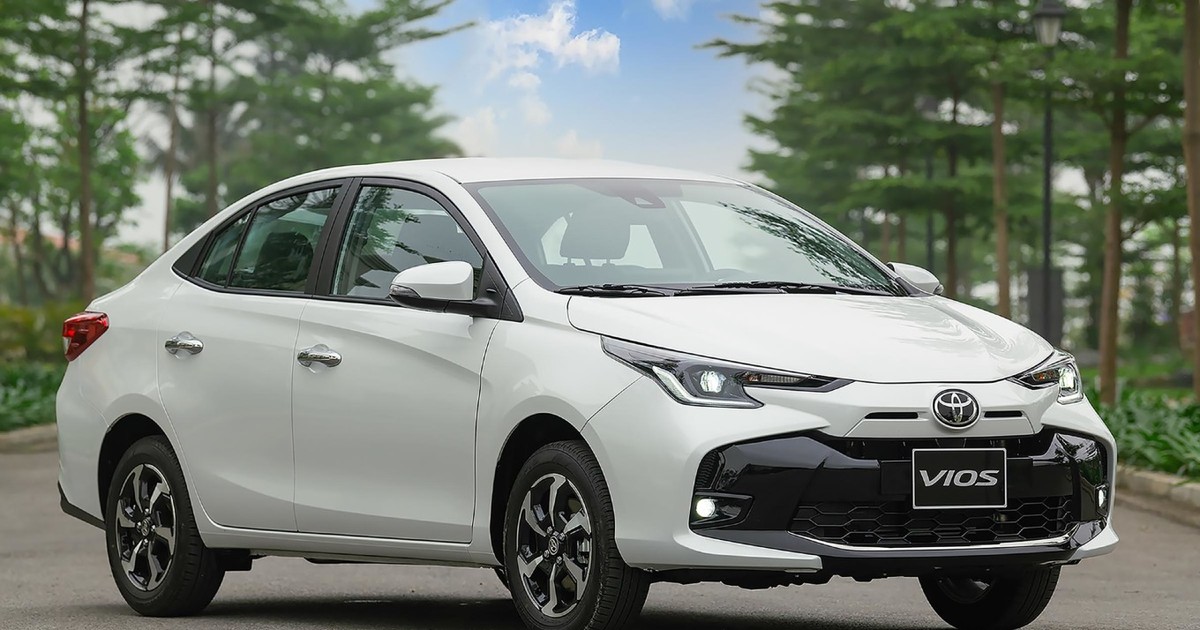 Doanh số sedan giá rẻ: Toyota Vios bất ngờ sụt giảm 86% trong tháng 7