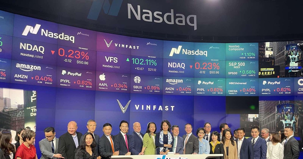 Tỷ phú Phạm Nhật Vượng “chơi lớn”: Tặng quà tương đương 30 cổ phần VFS cho tất cả chủ xe VinFast