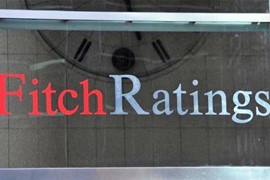 Do bế tắc nợ trần, Mỹ bị hạ xếp hạng tín nhiệm