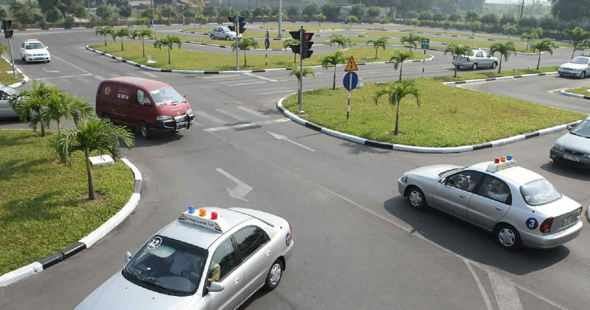 Bộ Giao thông vận tải: Sẽ giảm bớt số giờ học lý thuyết và thực hành trong đào tạo lái xe