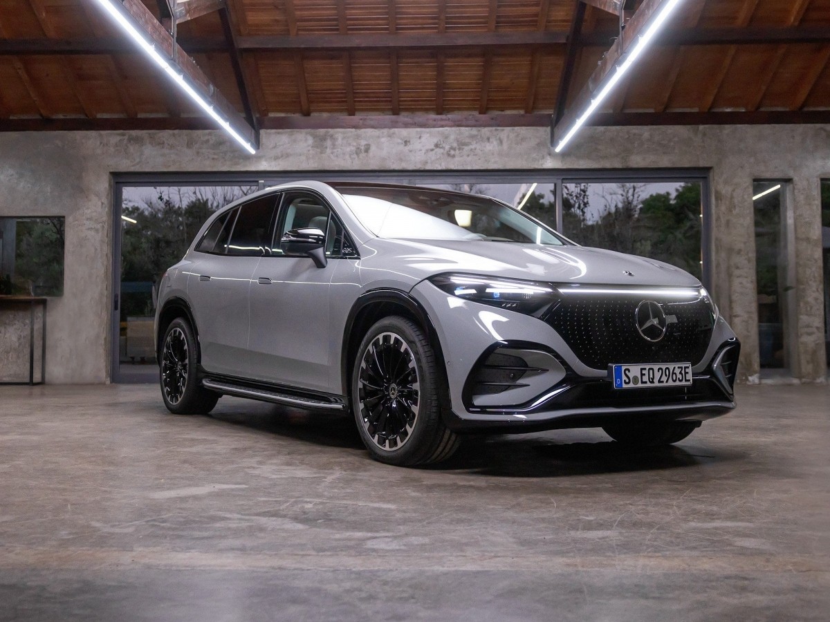5-eqs-suv-2831.jpg