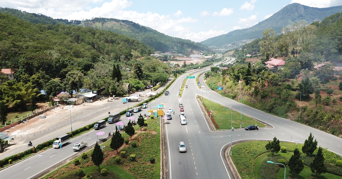 Phấn đấu đến năm 2030, Việt Nam có 5.000 km đường cao tốc