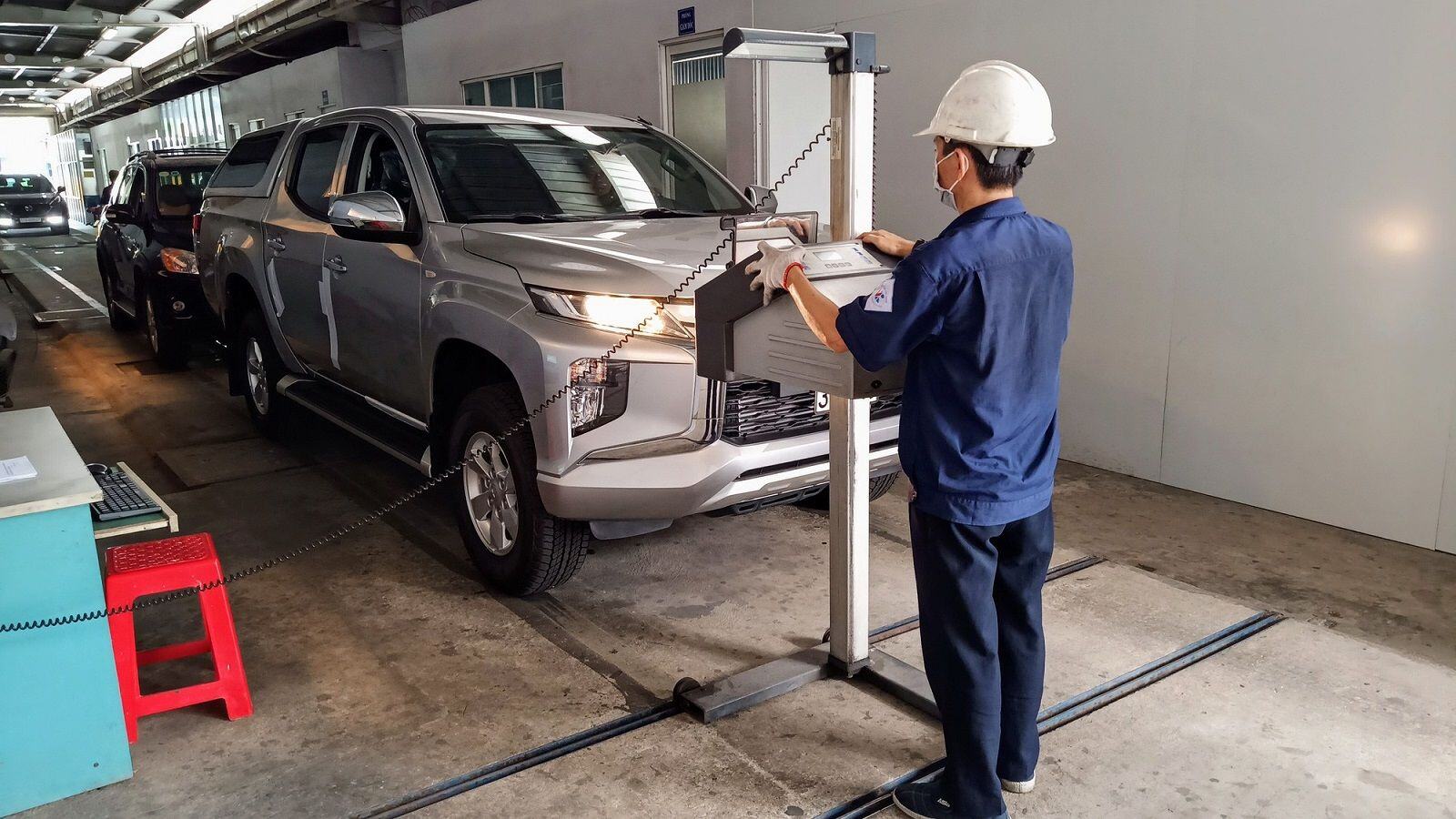 Đề xuất quy định giá trần dịch vụ đăng kiểm ô tô