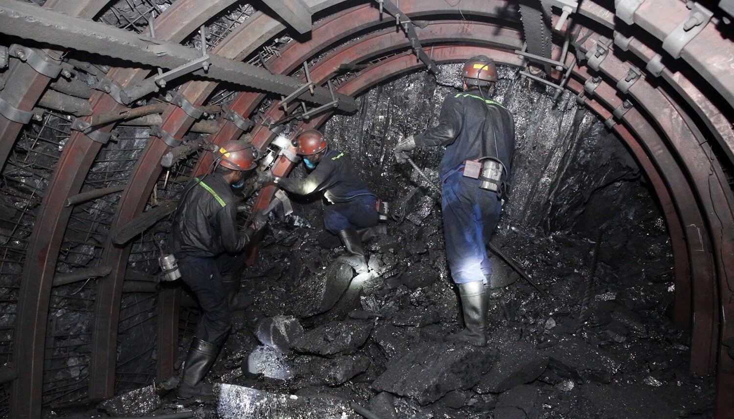 Tập trung khắc phục hậu quả vụ tai nạn hầm lò tại Than Vàng Danh (Quảng Ninh)