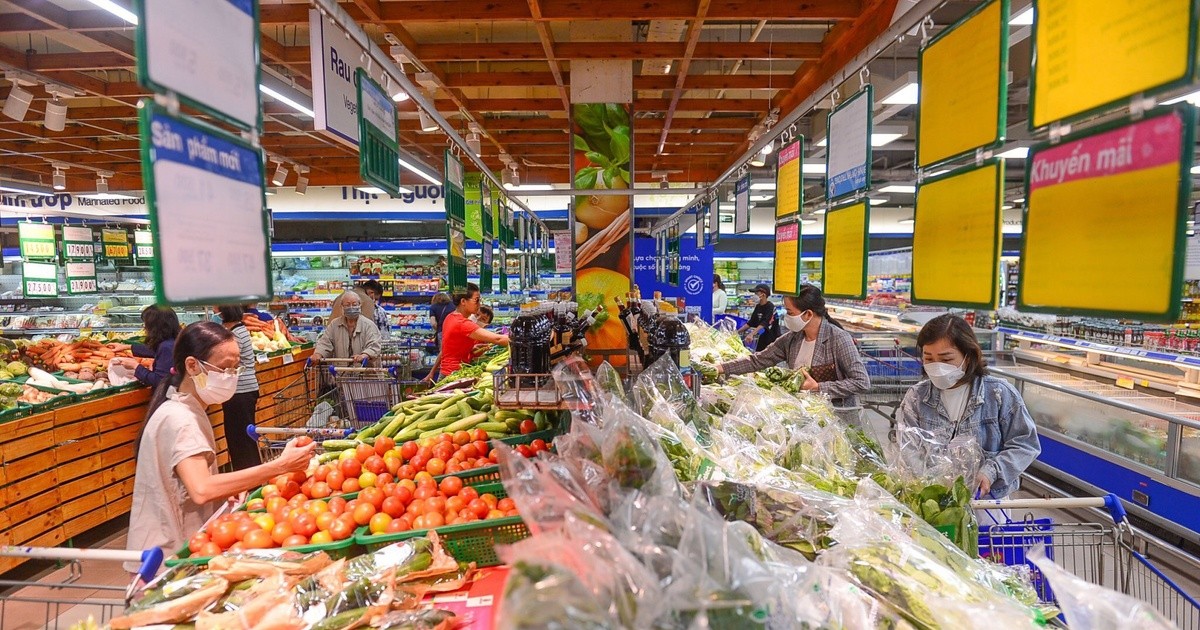 Tháng 8/2023: CPI và tổng mức bán lẻ đều tăng nhẹ