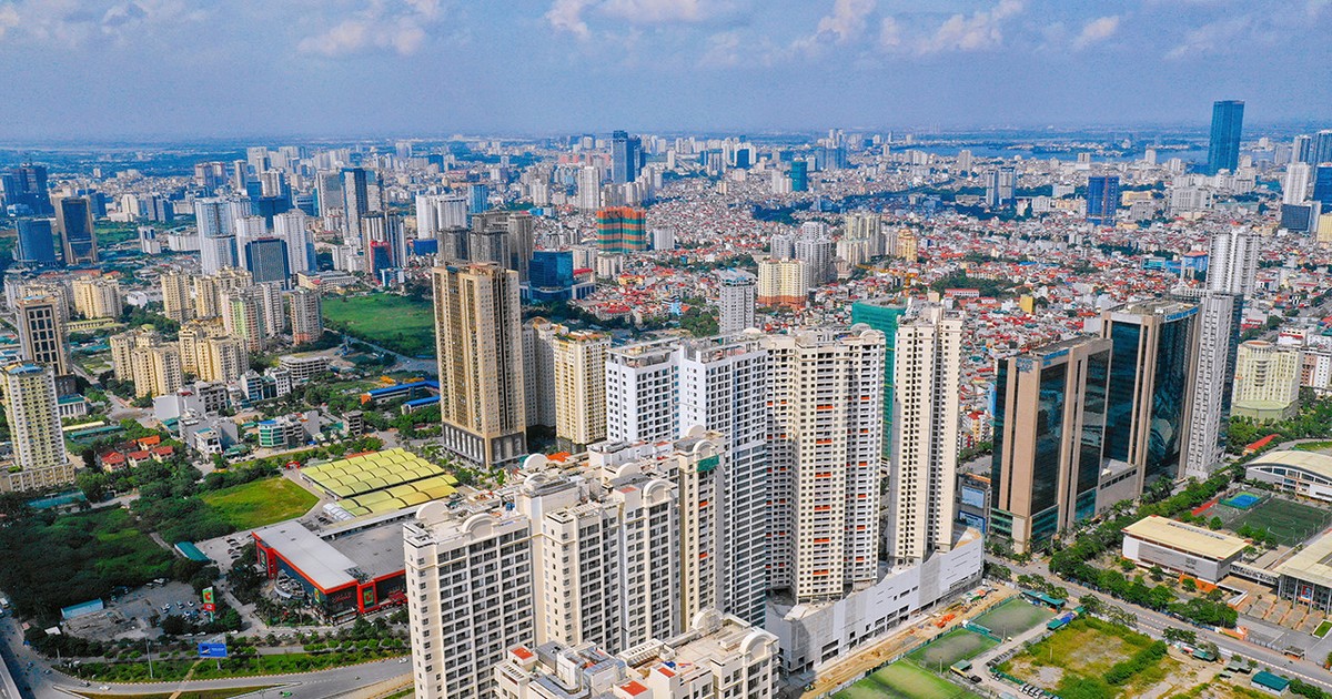 Giá giao dịch chung cư mới tại Hà Nội và TP.HCM tăng cao bất chấp thị trường còn ảm đạm