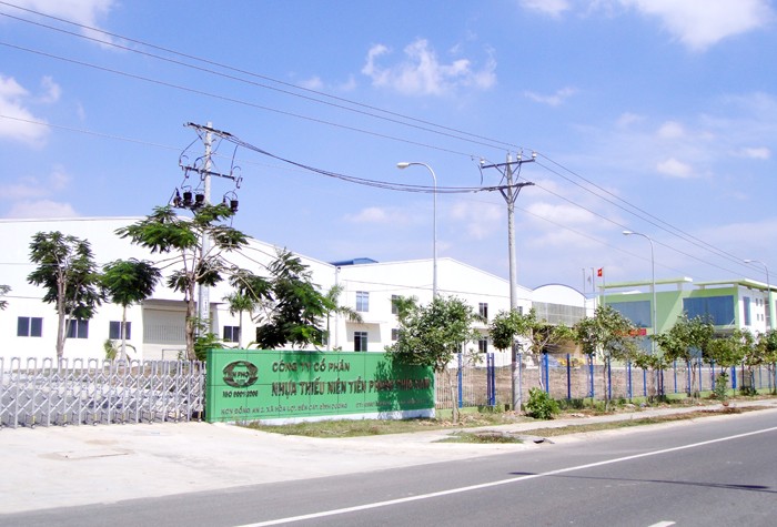 Vợ chủ tịch Nhựa Tiền Phong (NTP) bán xong 8,6 triệu cổ phiếu