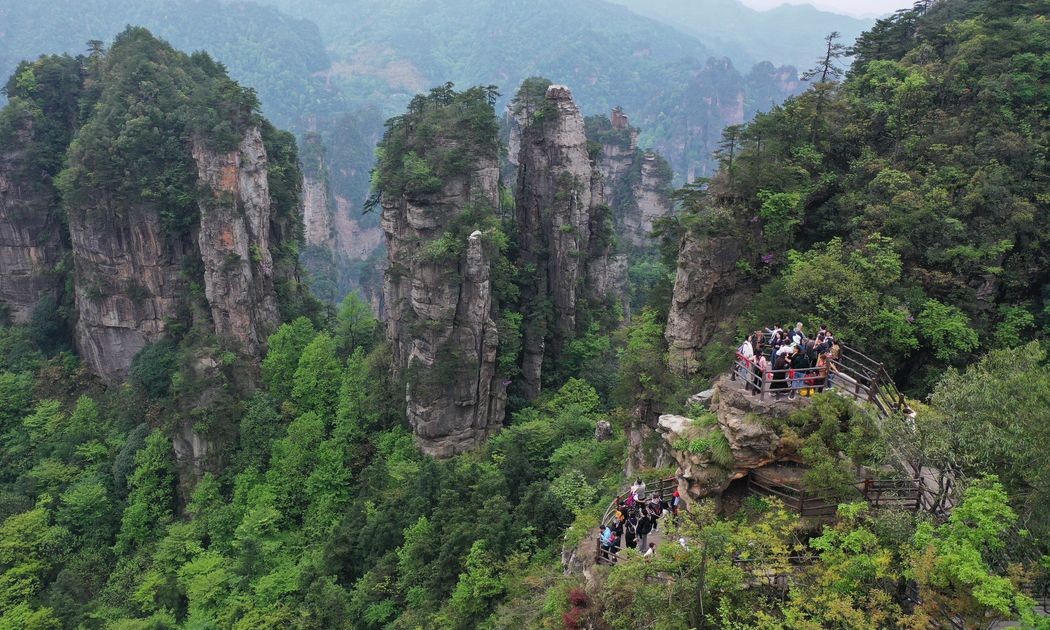 Cơn đau đầu mới của Trung Quốc: Đón quá ít khách du lịch nước ngoài