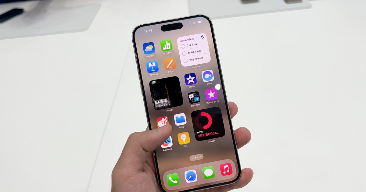 iPhone 15 series tại đại lý rẻ hơn Apple Store trực tuyến