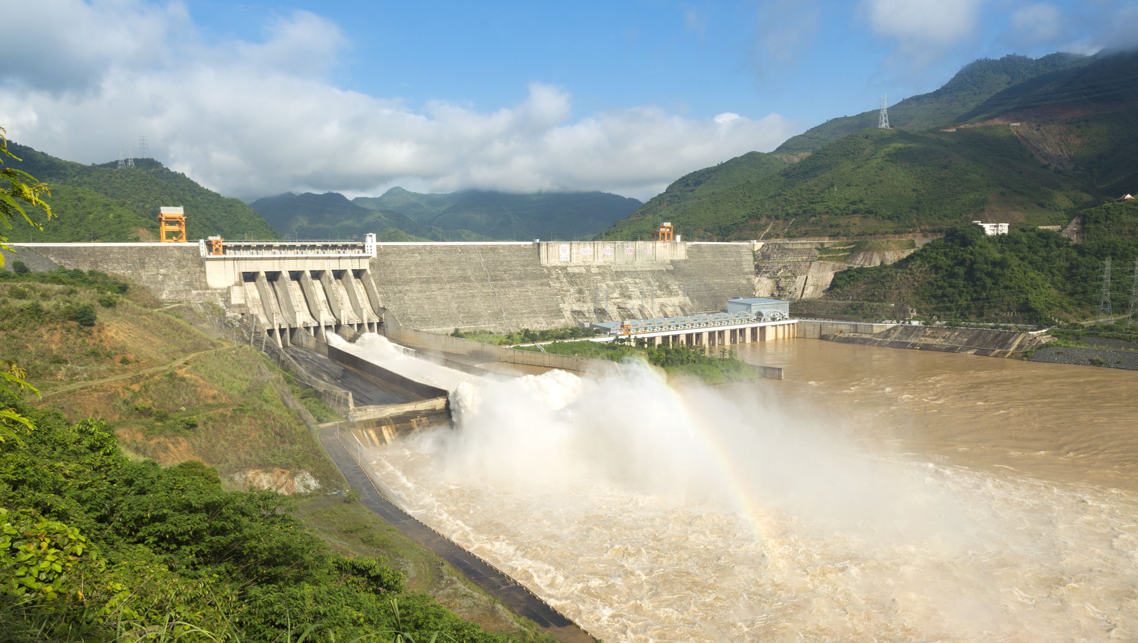 Mực nước hồ thủy điện ngày 13/9: Nước về hồ Sơn La tăng nhanh