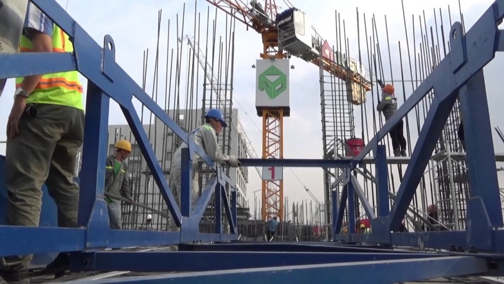 Vi phạm công bố thông tin, cổ phiếu TKC của Địa ốc Tân Kỷ bị đình chỉ giao dịch