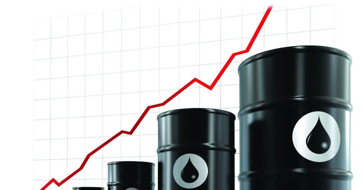 Cổ phiếu dầu khí “rủ nhau” áp sát đỉnh lịch sử