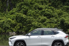 Những mẫu xe gầm cao hybrid dưới 1 tỷ đồng đang bán tại Việt Nam