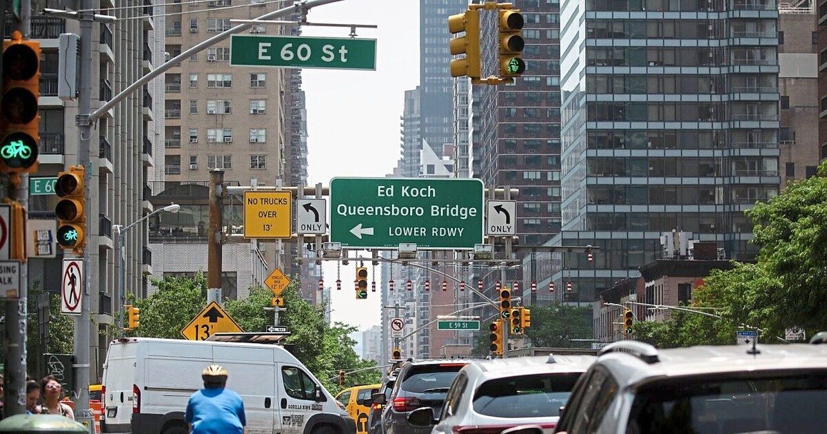 Kinh tế Mỹ tăng trưởng 2,1% trong quý 2/2023